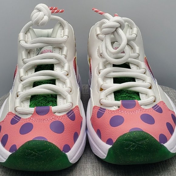 Reebok x Hasbro Classic Question Mid Iverson Candy Land GZ0082 (GS) Boys Size 2 - Picture 6 of 9